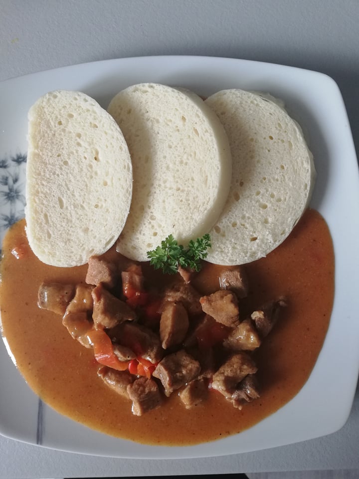 99149705_560940984798593_3214156698860126208_n